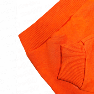 POLERA CON CUELLO REDONDO